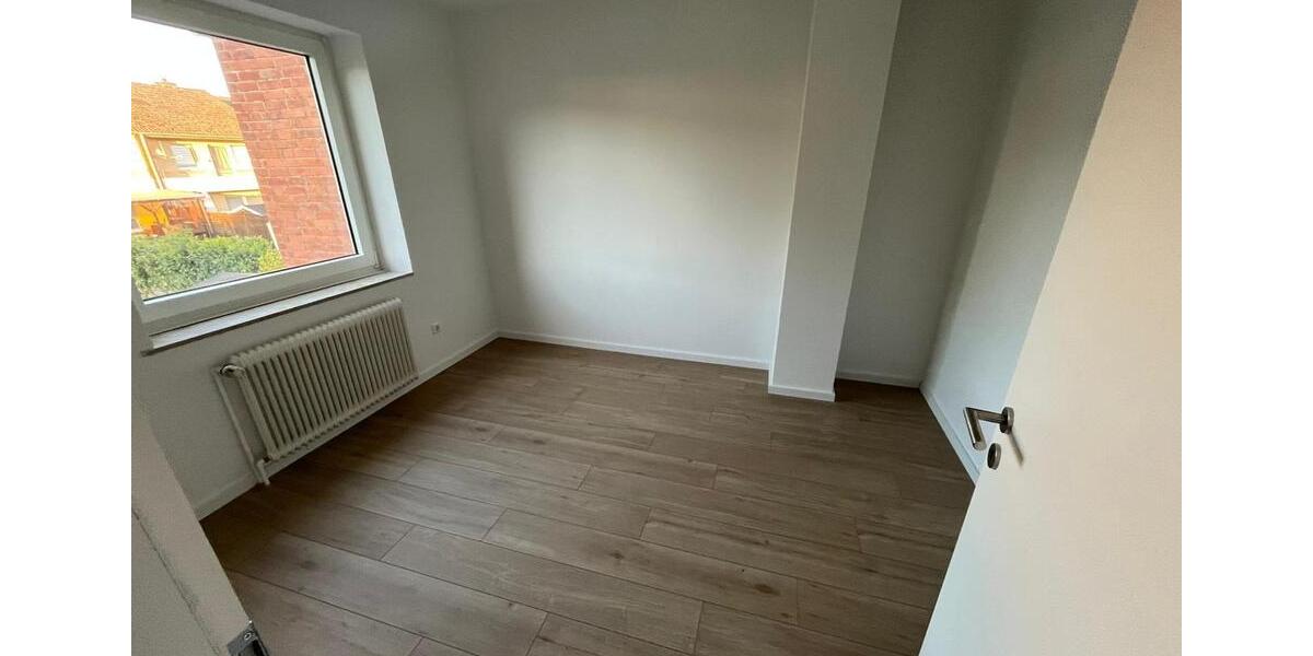 Reihenhaus Zeven - 4 Zimmer, 95 m&sup2;, 1.050&euro; | Angebot:26295389