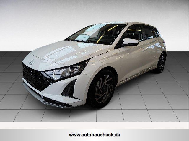 Hyundai i20 22.387 km 17.480 &euro; Dörth 56281