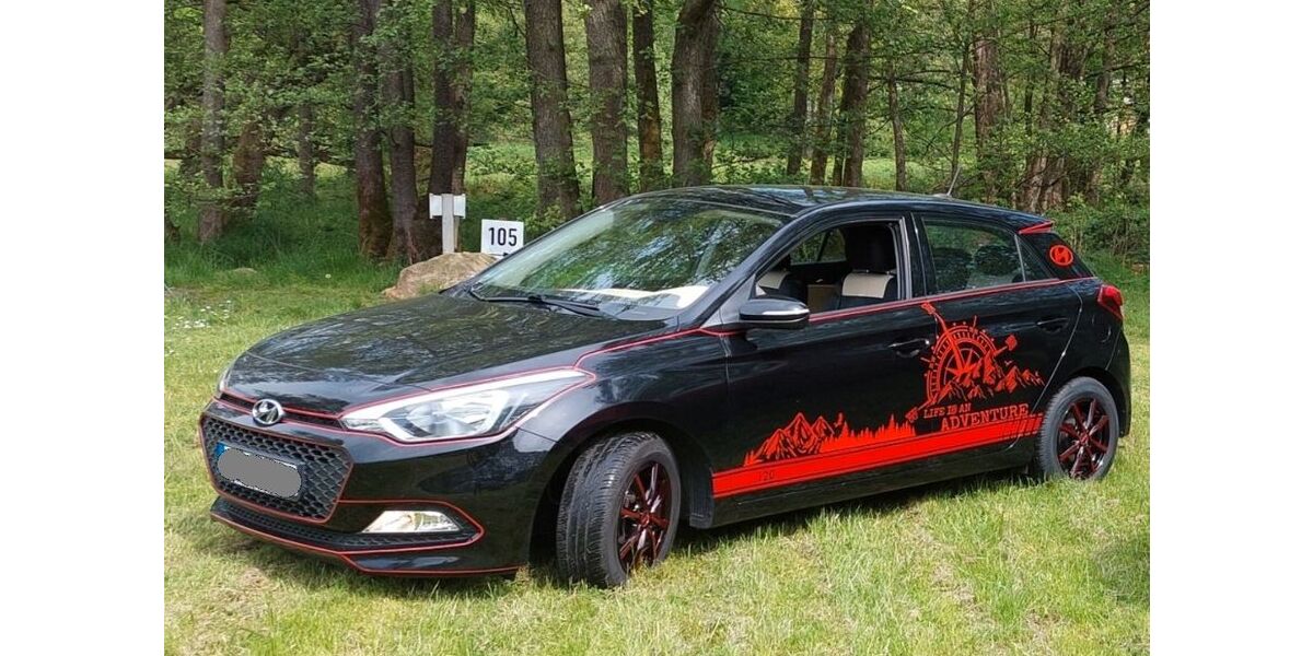 Hyundai i20 89.000 km 8.500 &euro; Bad Soden Salmünster 63628