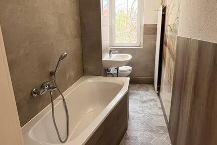 Wohnung Gößnitz - 3 Zimmer, 62 m&sup2;, 360&euro; | Angebot:26378184