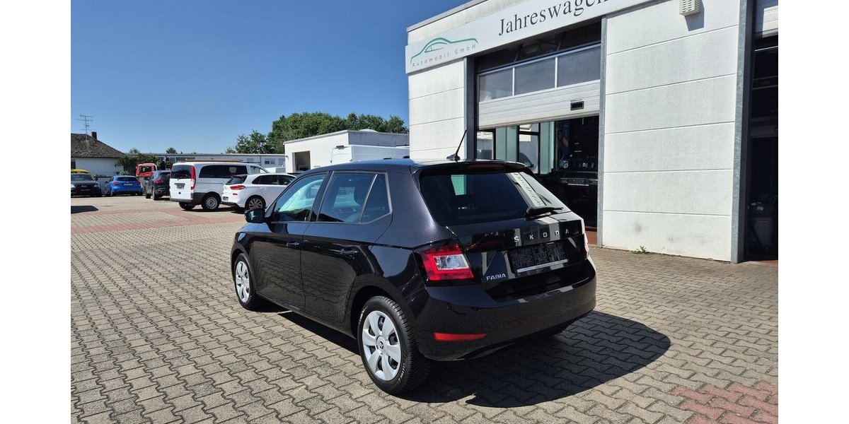 Skoda Fabia Ambition, Klima, Kamera, Carplay, Navi 41.400 km 15.490 &euro; Rodgau 63110