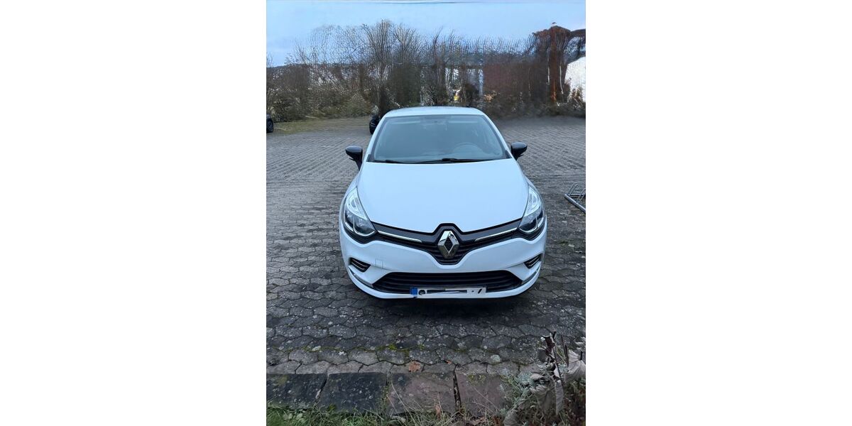 Renault Clio 85.000 km 7.500 &euro; Göttingen 37077