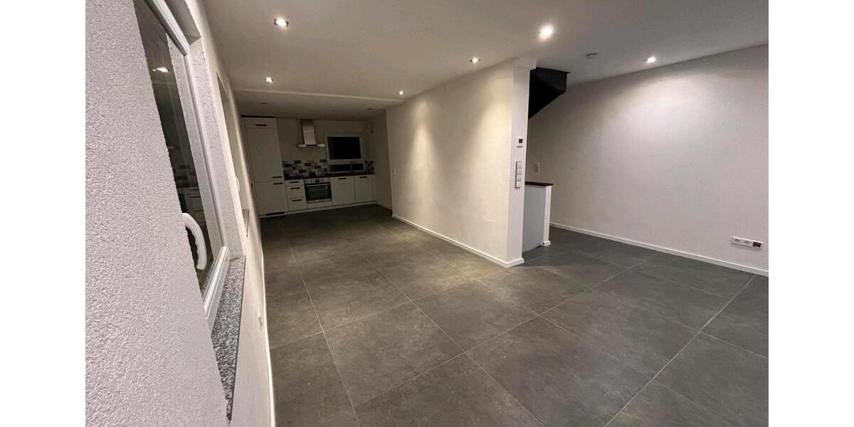 Einfamilienhaus Bühlertal - 3 Zimmer, 98 m&sup2;, 1.100&euro; | Angebot:26197191