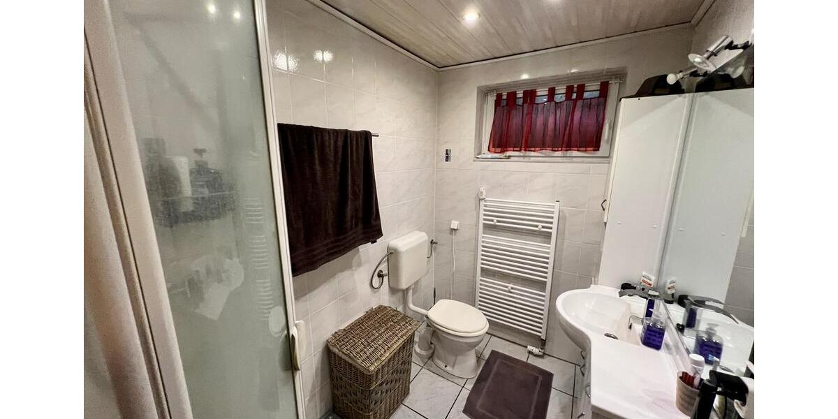 Einfamilienhaus Schlangenbad - 6 Zimmer, 174 m&sup2;, 2.500&euro; | Angebot:26670174