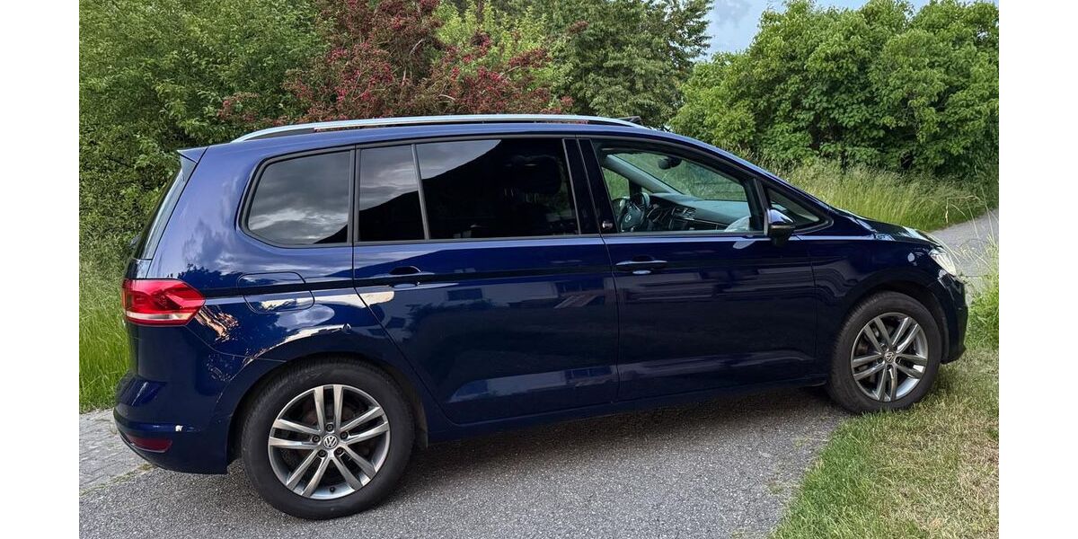 VW Touran 160.000 km 14.999 &euro; Schnaitsee 83530