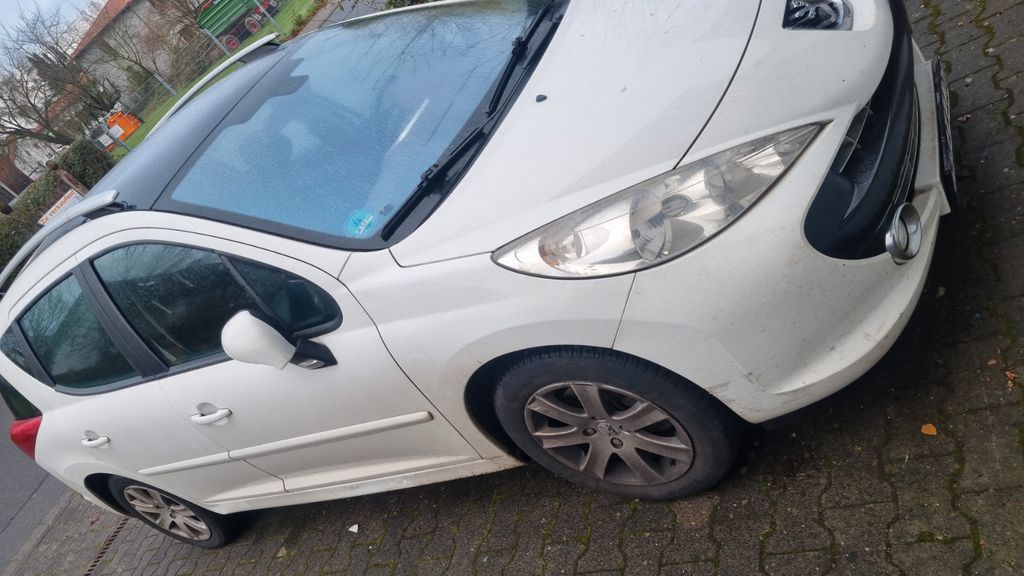 Peugeot 207 281.000 km 1.200 &euro; Groß-Umstadt 64283