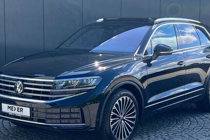 VW Touareg 6.861 km 71.889 &euro; Tostedt 21255