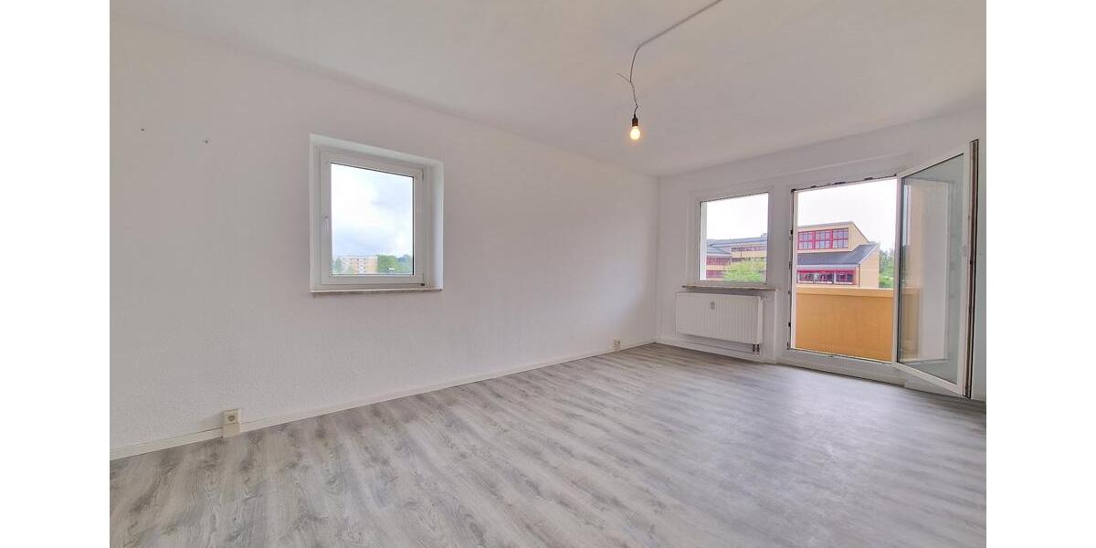 Etagenwohnung Kirchberg - 3 Zimmer, 57 m&sup2;, 285&euro; | Angebot:25349241