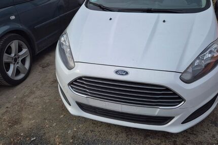 Ford Fiesta 191.000 km 2.450 &euro; wunstorf 31515