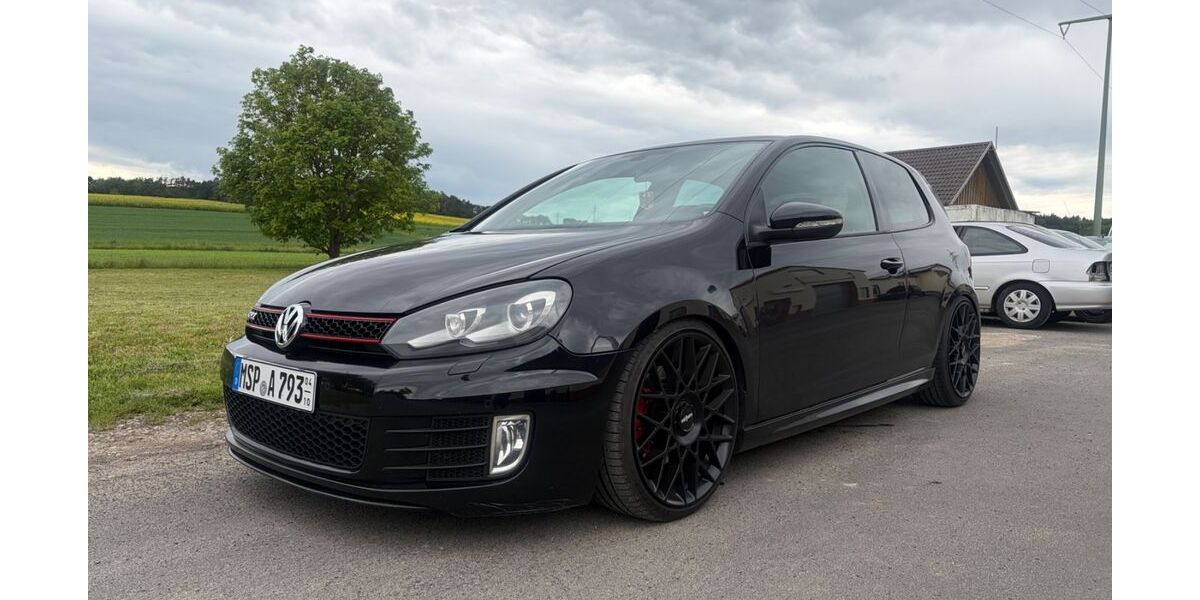 VW Golf 218.676 km 9.700 &euro; Lohr am Main 97816