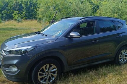 Hyundai TUCSON 69.000 km 16.500 &euro; Mehlbach 67735