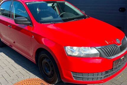 Skoda Rapid 179.000 km 2.499 &euro; Dinslaken 46537