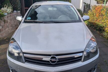 Opel Astra 124.107 km 3.300 € Langweid am Lech 86462