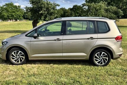 VW Touran 130.585 km 16.000 &euro; Gernsheim 64579