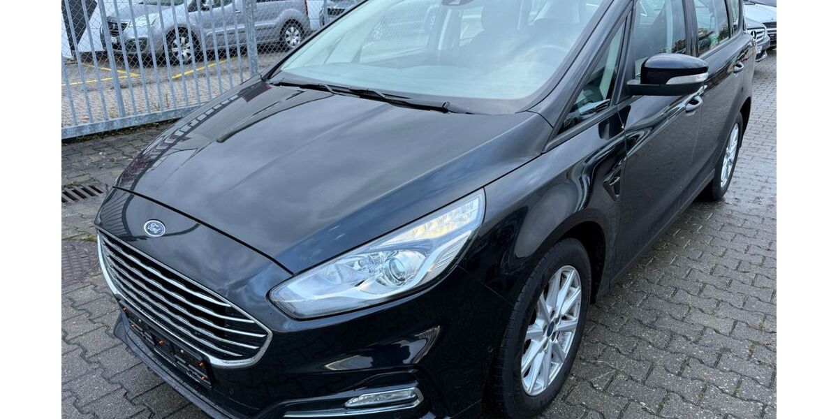 Ford S-Max 103.000 km 18.600 &euro; Nufringen 71154