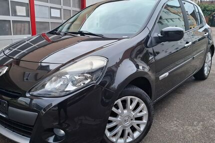 Renault Clio 132.000 km 3.800 &euro; Stuttgart 70195