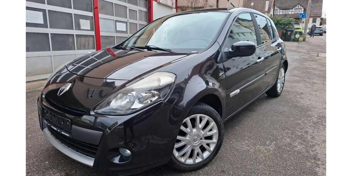 Renault Clio 132.000 km 3.800 &euro; Stuttgart 70195