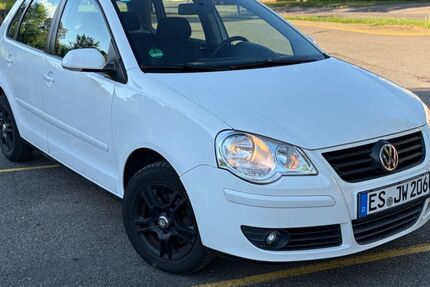 VW Polo 128.000 km 3.299 &euro; Nürtingen 72622