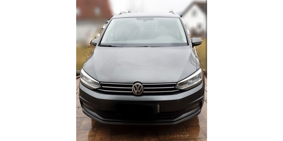 VW Touran 147.000 km 20.400 &euro; Amberg 92224