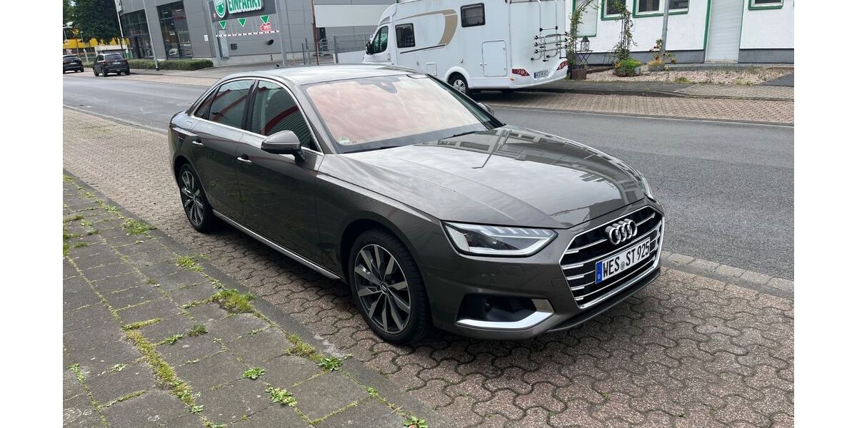Audi A4 133.000 km 23.900 &euro; Duisburg 47051