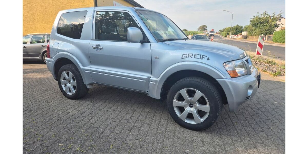 Mitsubishi Pajero 174.950 km 9.900 &euro; Oberleichtersbach/Breitenbach 97789
