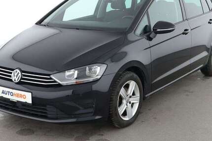 VW Golf Sportsvan 81.830 km 9.660 &euro; Hamburg 22529