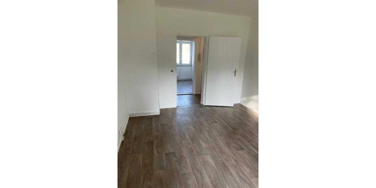 Wunderschöne 3 Zimmerwohnung mit Balkon ab sofort zu vermieten 3 zimmer