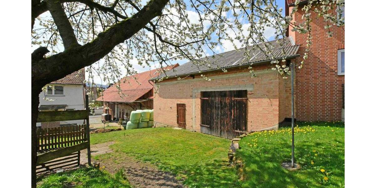 Mehrfamilienhaus, Wohnhaus Schauenburg / Elgershausen Elgershausen - 7 Zimmer, 200 m&sup2;, 225.000&euro; | Angebot:25384939