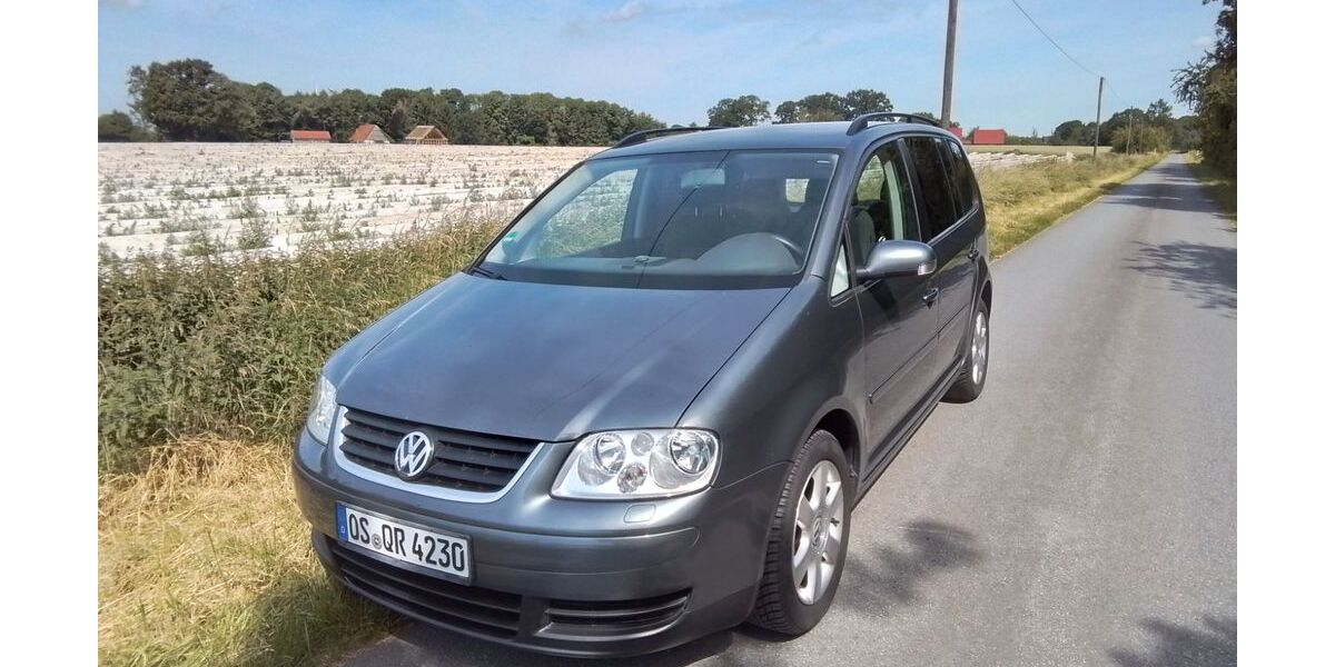 VW Touran 210.000 km 3.750 &euro; Glandorf 49219