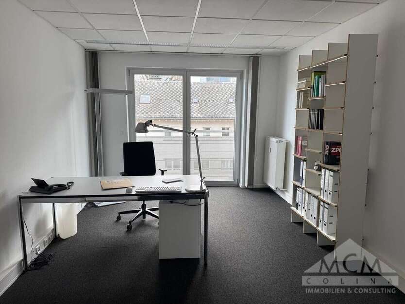 Büro in Frankfurt am Main 3.299 € 147 m² zimmer