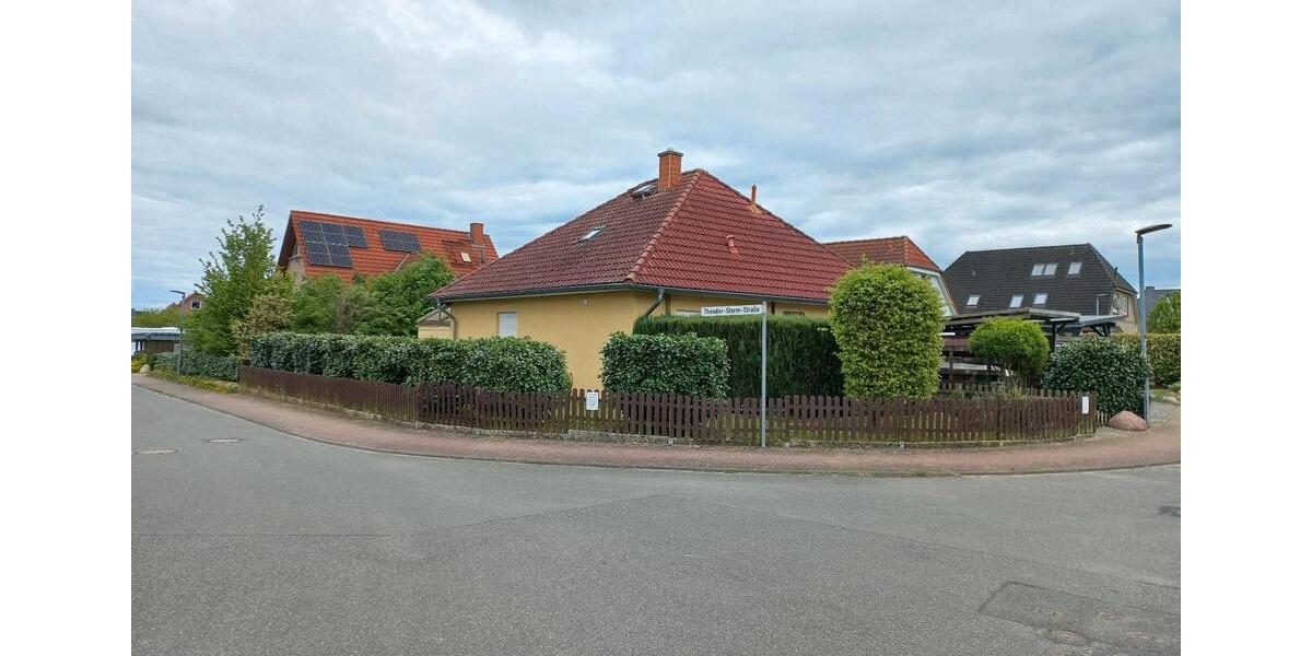 Bungalow Plön - 3 Zimmer, 122 m&sup2;, 299.000&euro; | Angebot:26335760