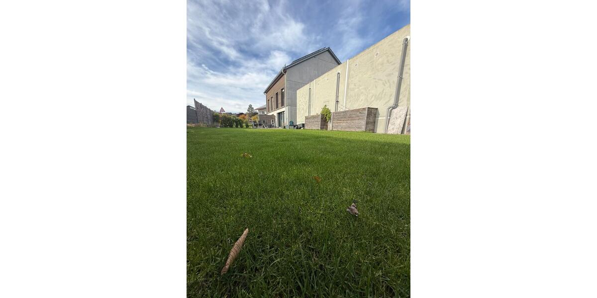 *provisionsfrei* Neubau DHH-Bergblick und hochwertige Ausstattung 5 zimmer