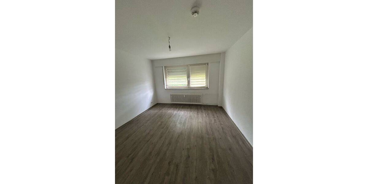 Etagenwohnung Duisburg Mündelheim - 3 Zimmer, 71 m&sup2;, 495&euro; | Angebot:26850986