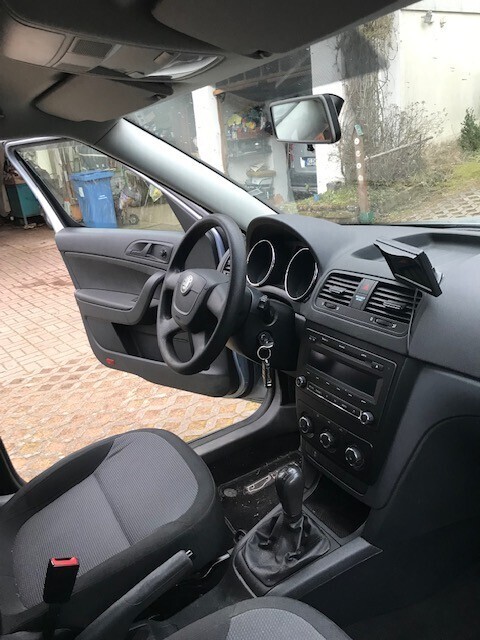 Skoda Yeti 1,2 TSI 144.000 km 6.400 € Krickenbach 67706
