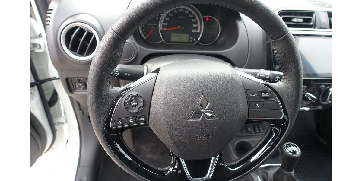 Mitsubishi Space Star Select+ Kamera Alu WR Sitzh. DAB 1. Han 21.600 km 12.950 &euro; Neumarkt/OPf 92318