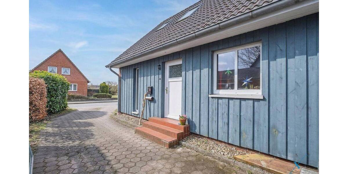 Mehrfamilienhaus, Wohnhaus Flensburg Weiche - 6 Zimmer, 255 m&sup2;, 399.000&euro; | Angebot:26202153