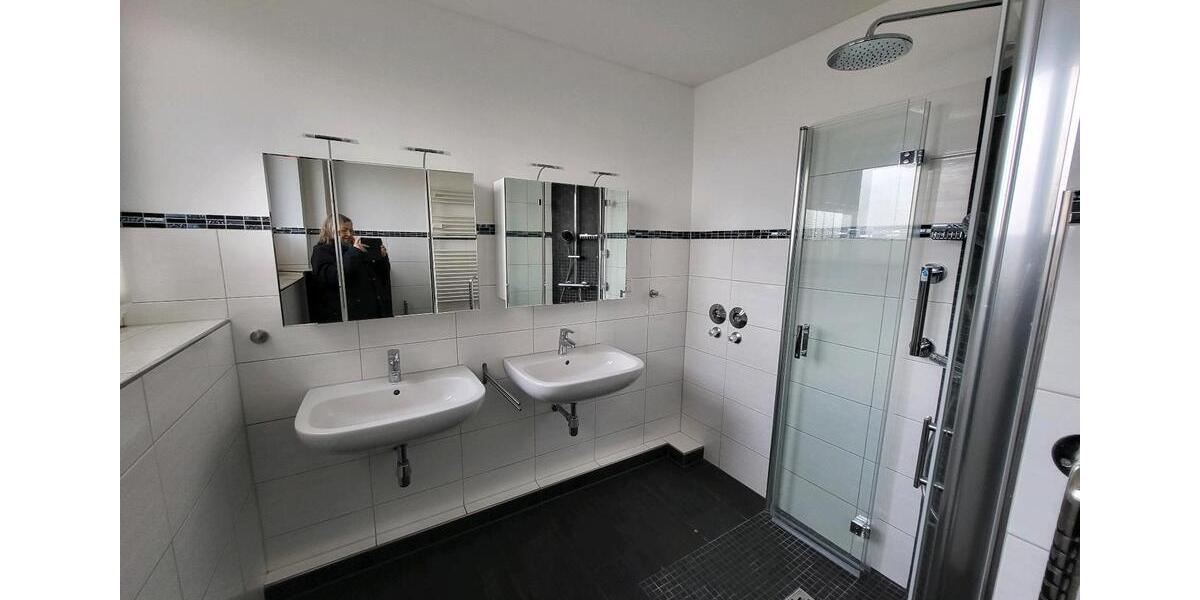 Etagenwohnung Hameln Kernstadt - 4 Zimmer, 100 m&sup2;, 189.000&euro; | Angebot:26270147