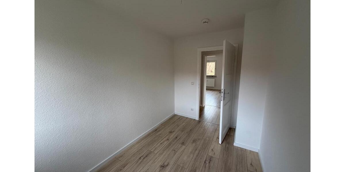 Erikastraße 15, SZ-Bad | Frisch renovierte, stadtnahe 4-Zimmerwohnung 4 zimmer