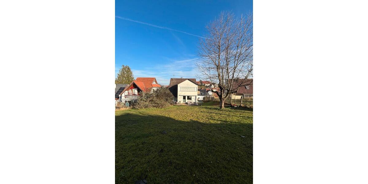 Freistehendes Einfamilienhaus mit großem Garten zur Miete! 7 zimmer