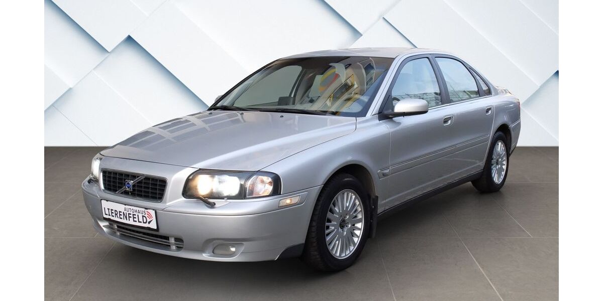 Volvo S80 154.403 km 5.990 &euro; Düsseldorf 40231
