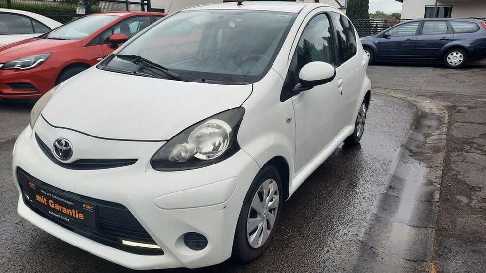 Aygo (X)