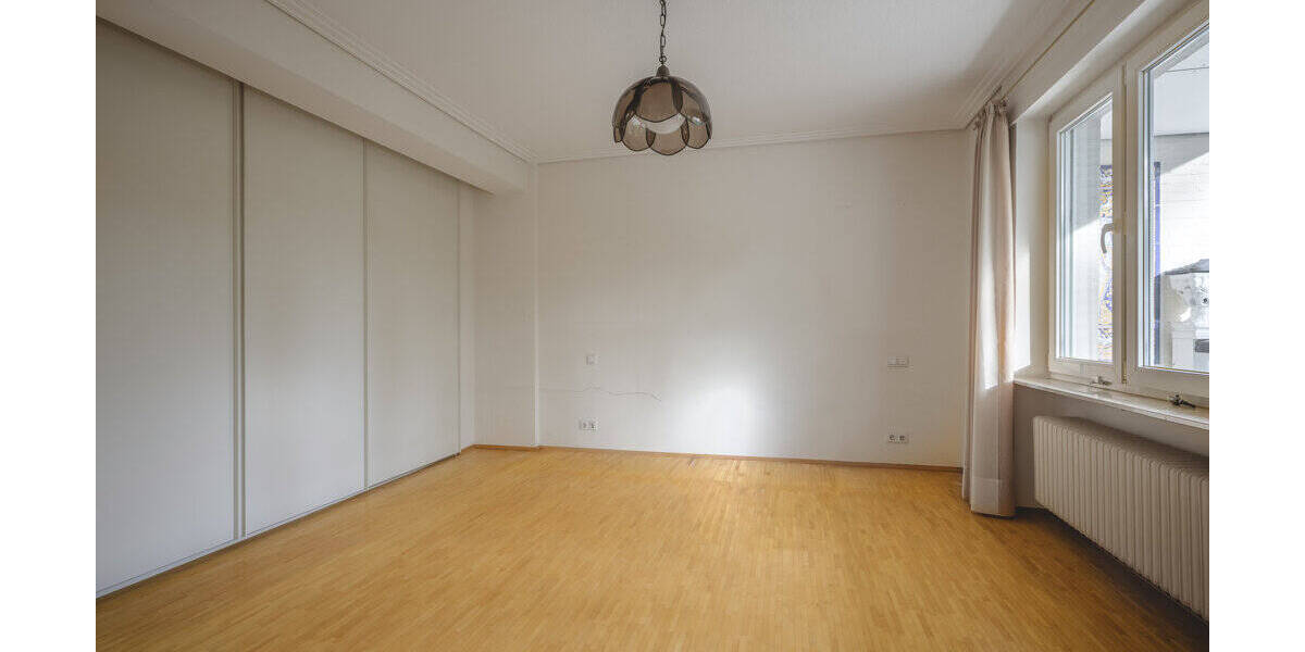 Mehrfamilienhaus, Wohnhaus Aachen Aachen-Mitte - 7 Zimmer, 253 m&sup2;, 995.000&euro; | Angebot:26207189