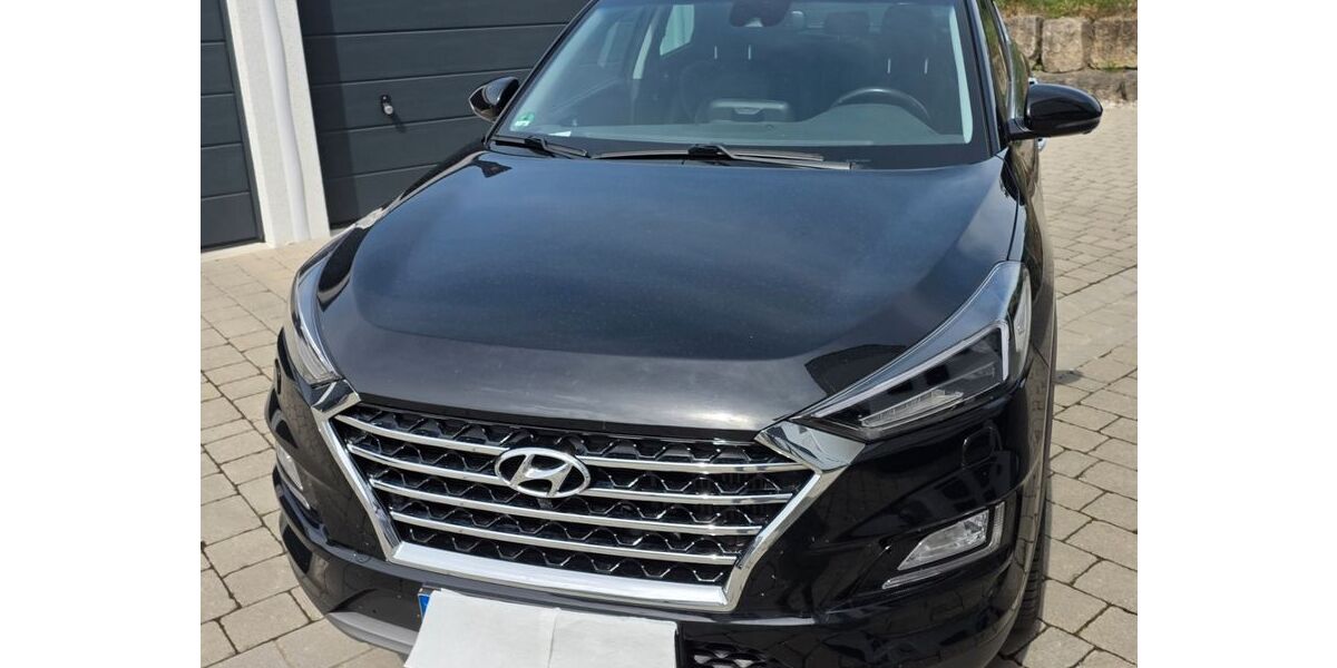 Hyundai TUCSON 115.000 km 17.450 &euro; Bad Windsheim 91438