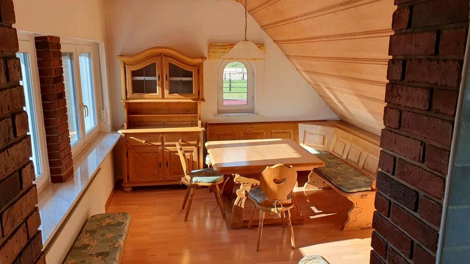 Dachgeschoßwohnung Regensburg Gallingkofen - 4 Zimmer, 130 m&sup2;, 1.200&euro; | Angebot:25022768