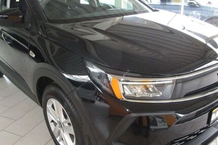 Opel Grandland (X) 33.118 km 18.875 &euro; Artern 06556