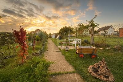 ZWEI WOHNEINHEITEN - VIELE MÖGLICHKEITEN - Einfamilienhaus Duderstadt | Angebot:27145280