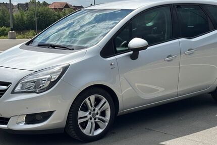 Opel Meriva 106.000 km 8.499 &euro; Marktredwitz 95615