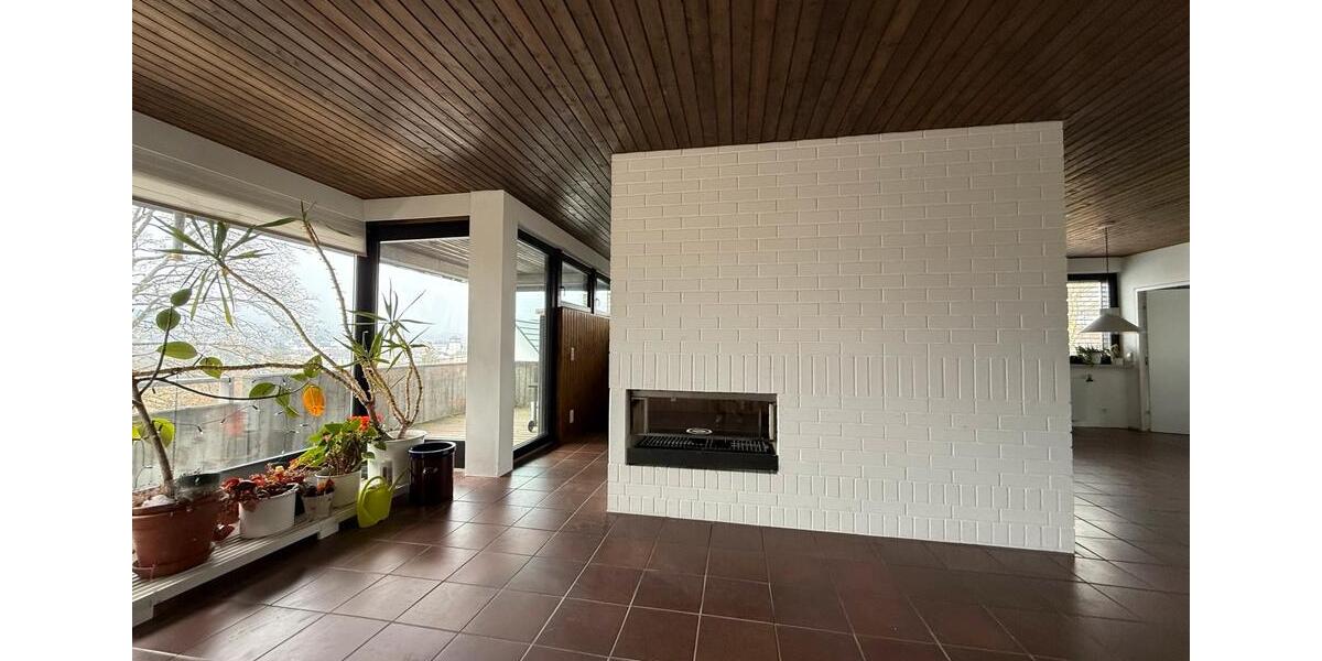 Einfamilienhaus Taunusstein - 6 Zimmer, 230 m&sup2;, 3.100&euro; | Angebot:25329095