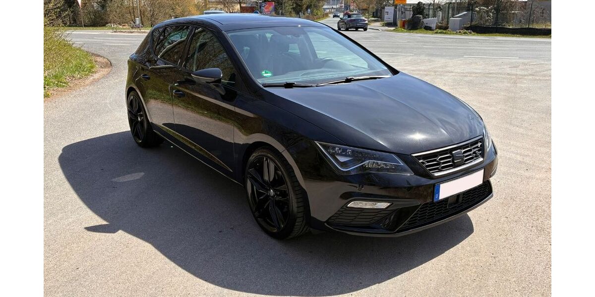 Seat Leon 100.535 km 15.790 &euro; Röthenbach B. St Wolfgang 90530