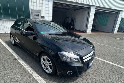 Mercedes-Benz A 180 107.000 km 14.900 € Braubach 56338